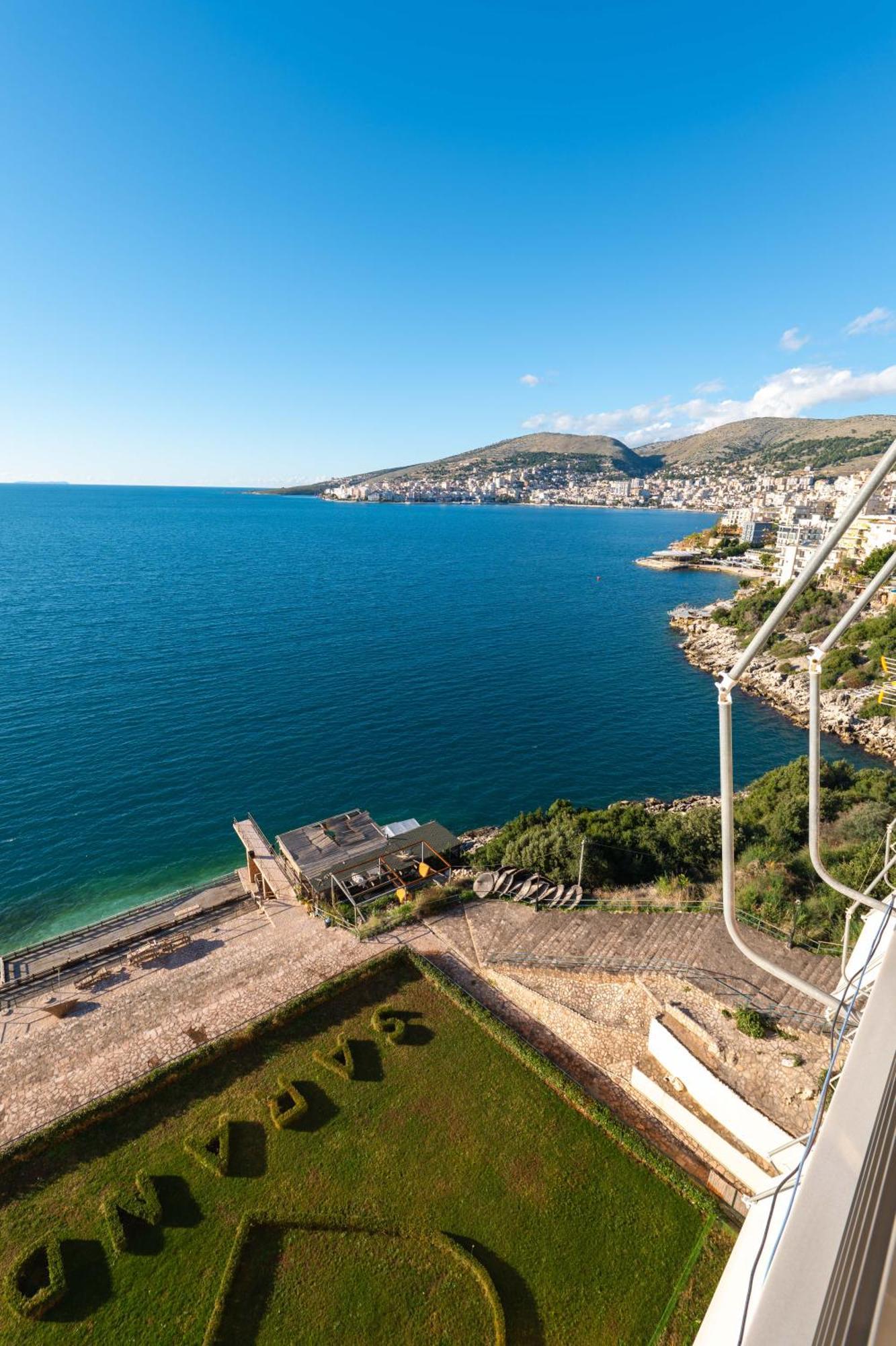 Cavo Paradise Sarandë Eksteriør billede